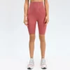 Double-breasted fastenings training shorts - Image 2