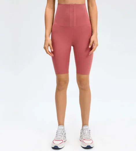 Double-breasted fastenings training shorts