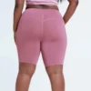Short cropped workout leggings with side pockets - Image 5