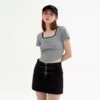 Scoop neck ribbed cropped top womens curved hem t shirt - Image 2