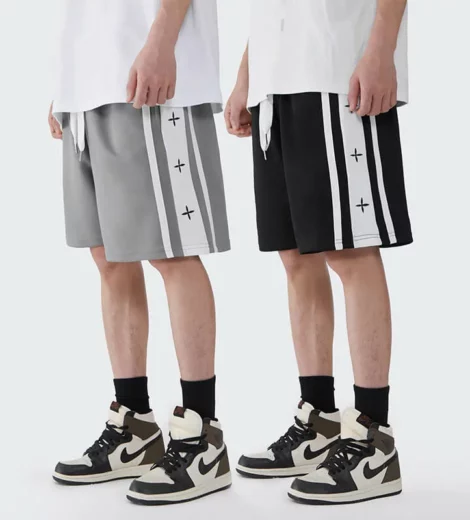 Mens relaxed fit shorts with embroidery stripe