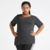 Plus size activewear chest across t-shirt woman - Image 3