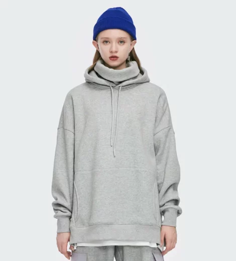 Woman loose fit heavyweight hoodie with high neck