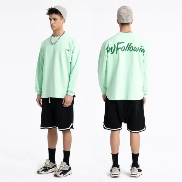 Custom embroidery and silk screen printing crew neck jumper