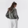 Crop top sweatshirt with elastic waist and off-shoulder - Image 9