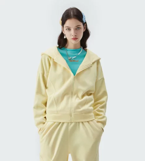 Ladies hoodie light weight zip up jacket wholesale