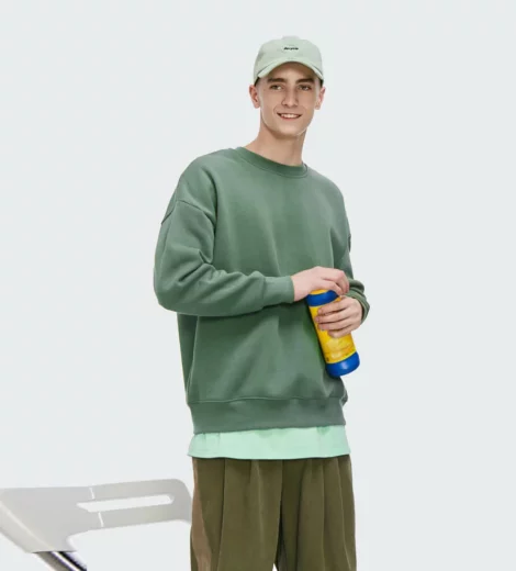 Heavyweight fleece crew neck sweatshirt