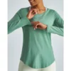 woman long sleeve nylon gym t-shirt with curved hem - Image 6