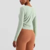 OEM woman tight fit athletic long sleeve t-shirt - Image 5