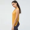 Women split hem sports tank top - Image 4