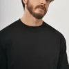 Long sleeve plain white fitness t shirt man - Image 4