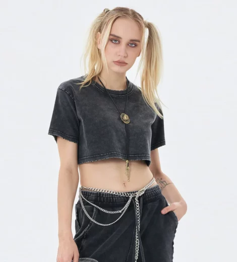 Vintage wash ripped cropped t shirt for woman