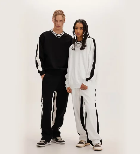Unisex contrast color sweatsuit set