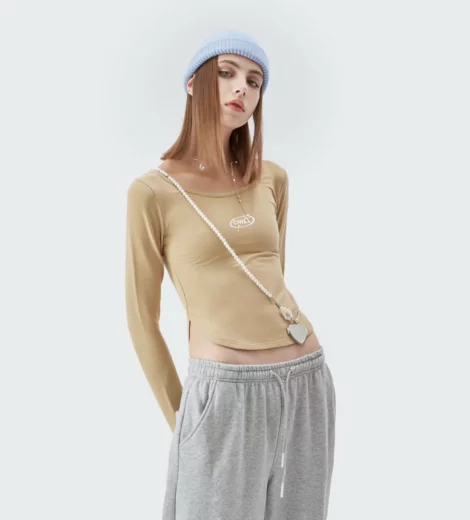 womens curved hem slim fit cropped top t-shirt wholesale