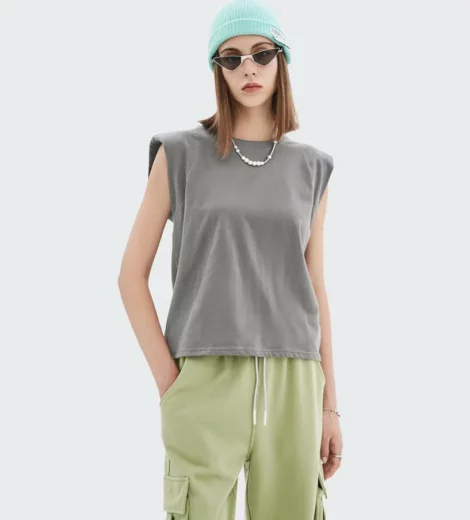 OEM factory women cut off t-shirt with shoulder pads