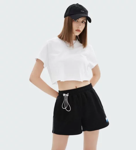 loose fit crop top with reflective printing factory China